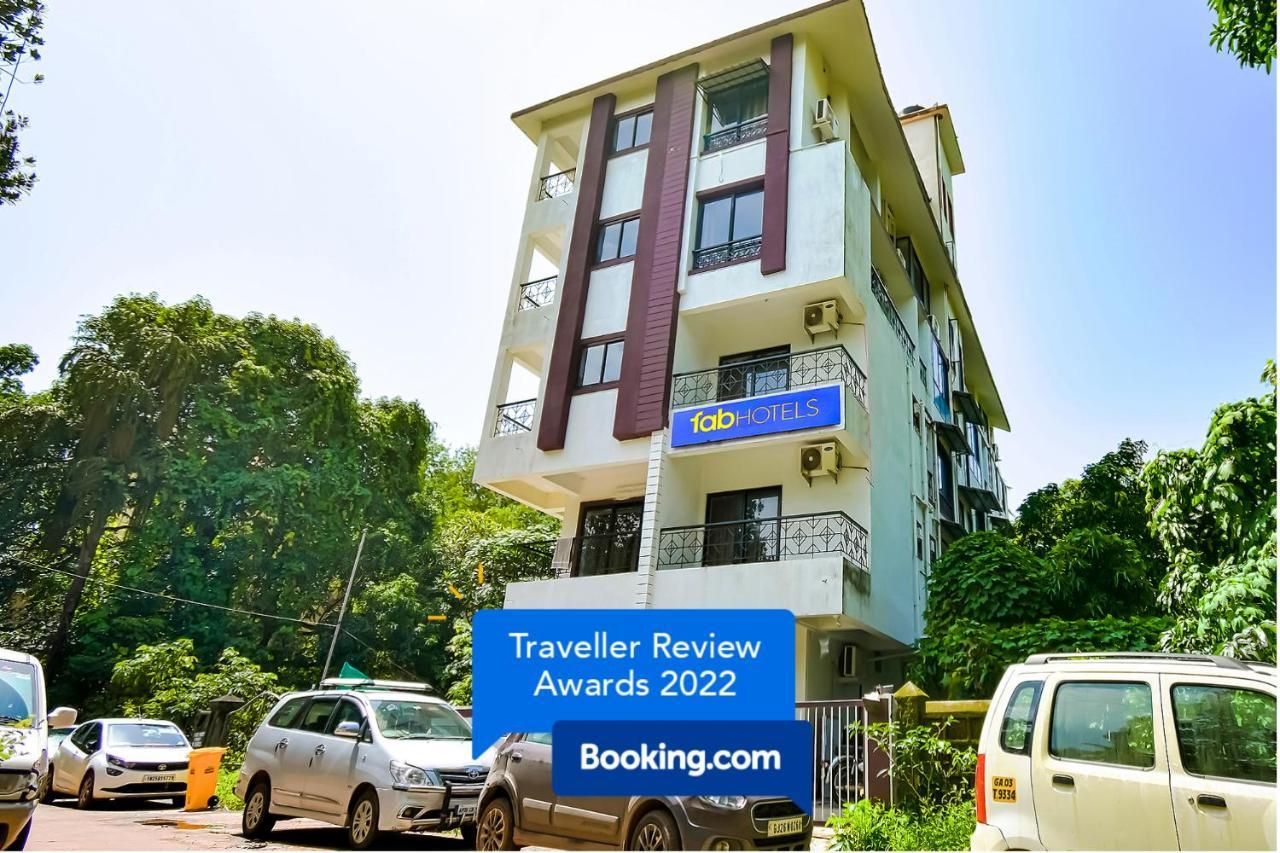 Fabhotel Mystical Rose Luxury Holiday Homes Calangute Exterior photo